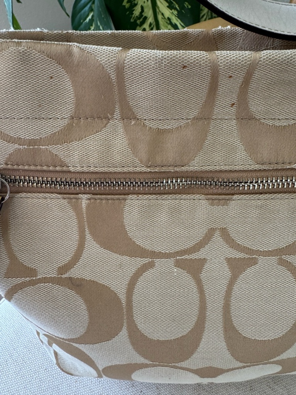 Coach Y2K Carly Signature Hobo Tan Yellow Shoulder Handbag Purse #F15067 Vintage - Picture 14 of 17